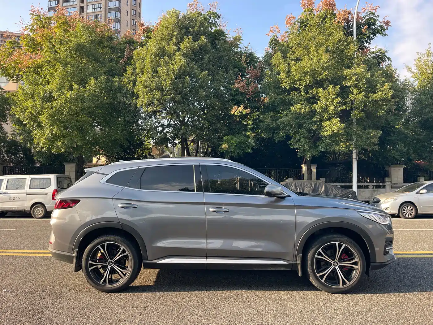 BYD Song PLUS 2020 1.5T Automatic Flagship фото 20