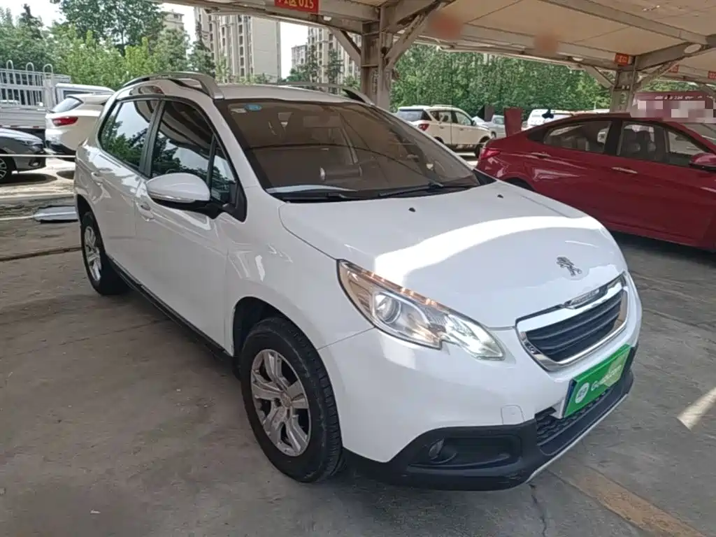 Peugeot 2008 2014 1.6L Automatic Trend Edition фото 22