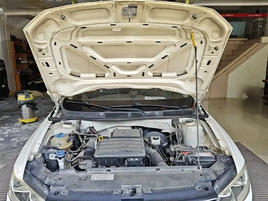 Volkswagen Bora 2016 Model 1.6L Automatic Fashion фото 20