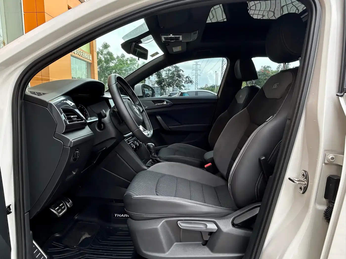 Volkswagen Tharu 2019 Model 280TSI 2WD R-line China VI фото 10