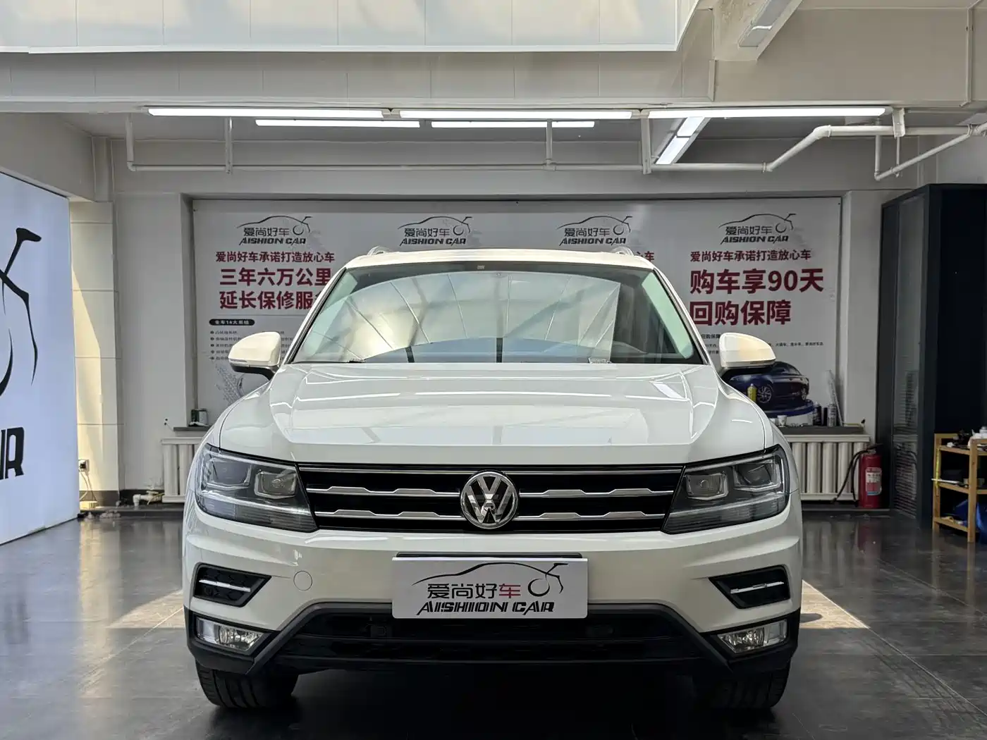 Volkswagen Tiguan L 2020 330TSI Auto 2WD Smart Luxury China VI фото 2