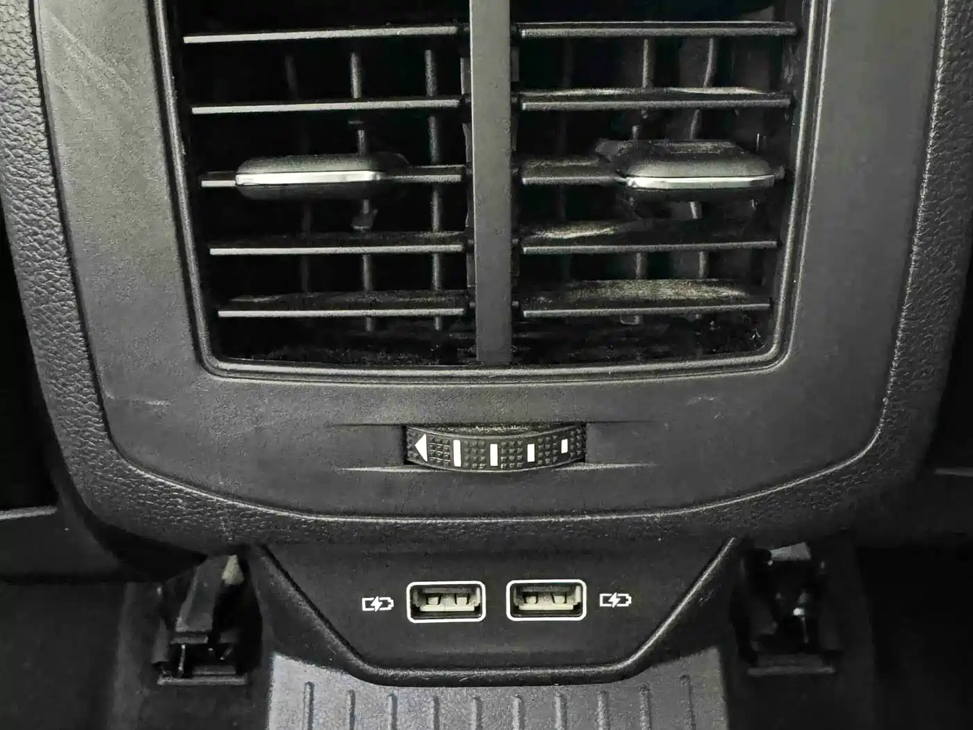 Volkswagen T-ROC 2022 280TSI DSG 2WD Comfort PLUS фото 18