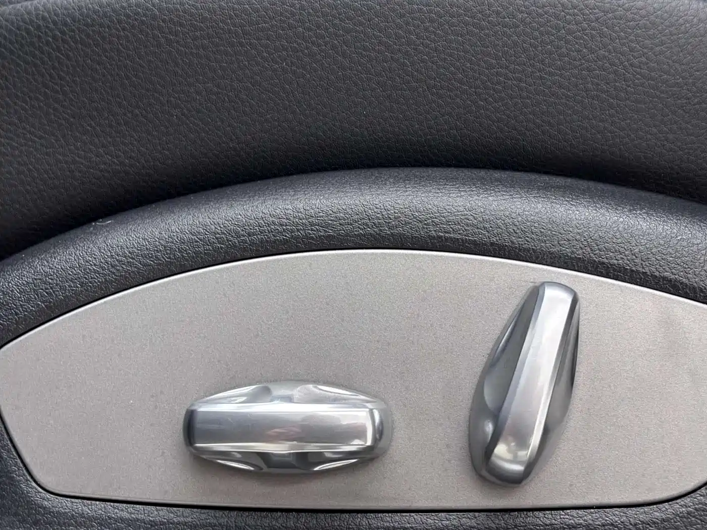 Porsche Macan 2016 Macan 2.0T фото 10