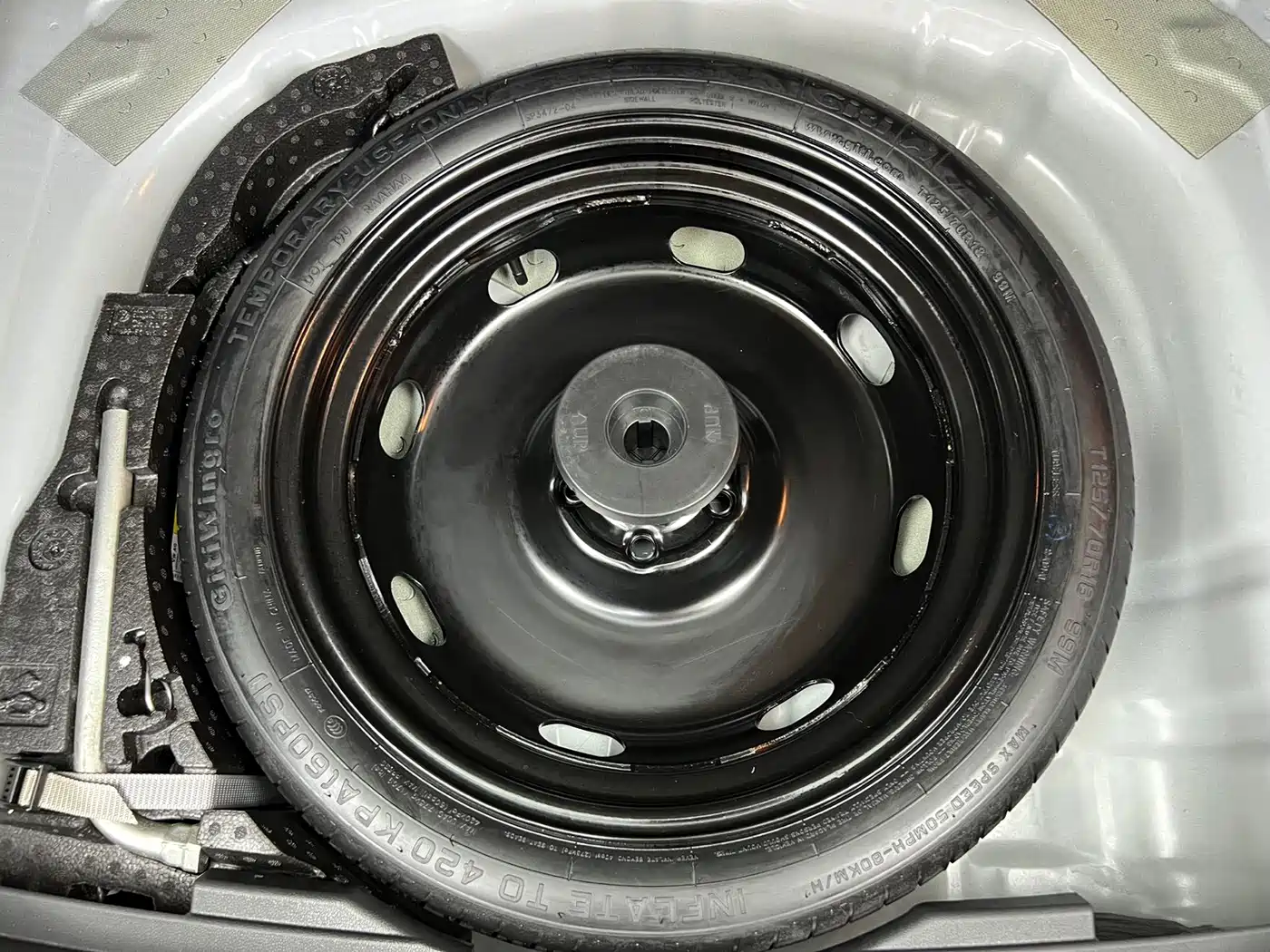 Volkswagen Tharu, миниатюра 20