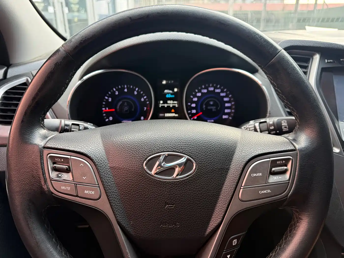 Hyundai Santa Fe 2013 Model 2.4L Automatic 2WD Comfort фото 10