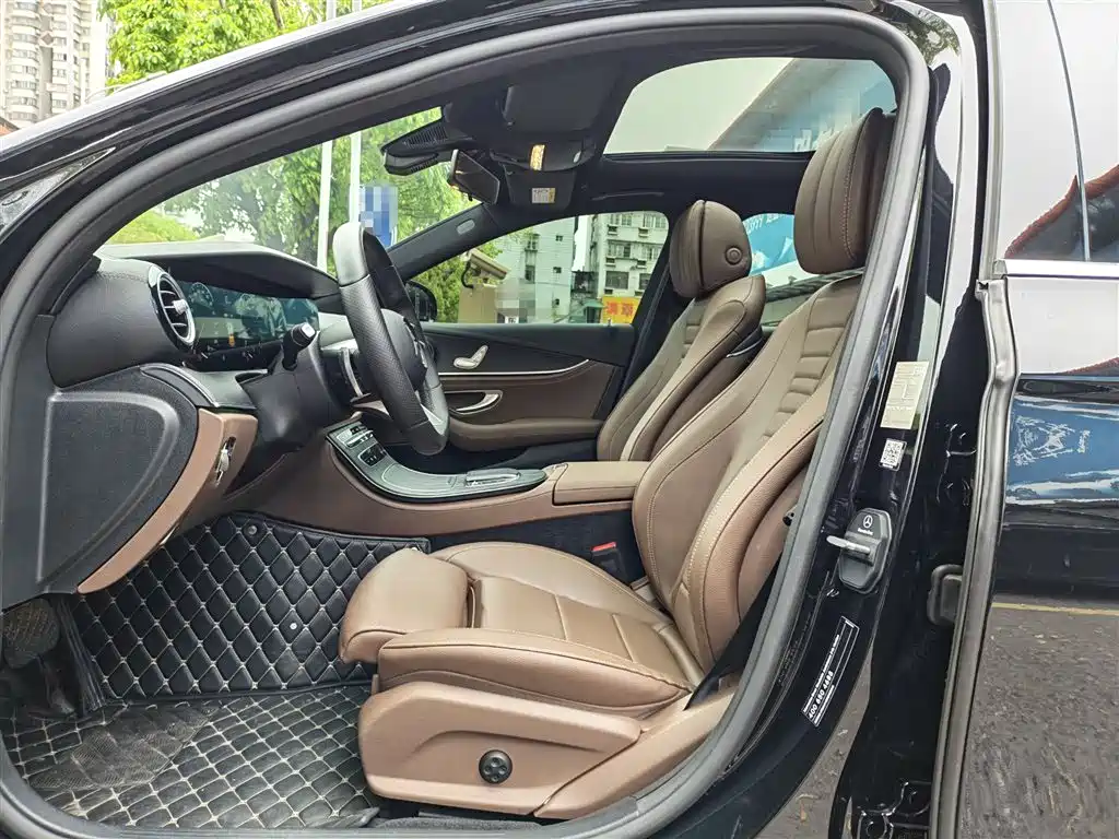 Mercedes-Benz E-Class 2022 Facelift E 260 L Sport фото 9