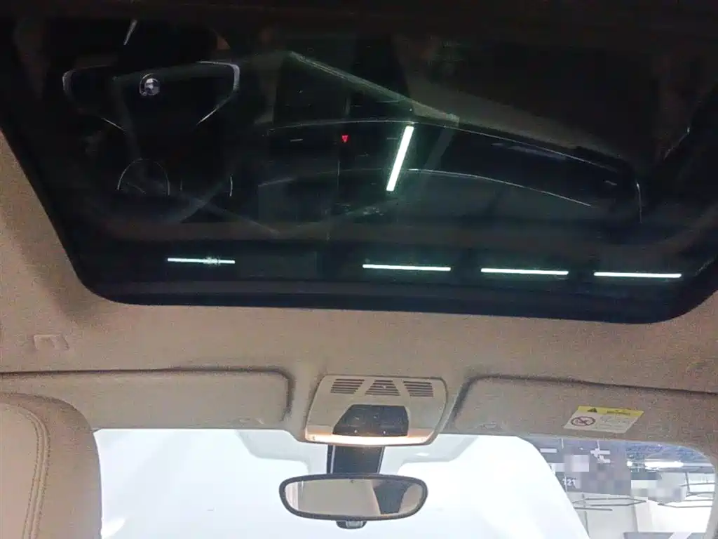 BMW X1 2016 sDrive18Li Luxury Model фото 18