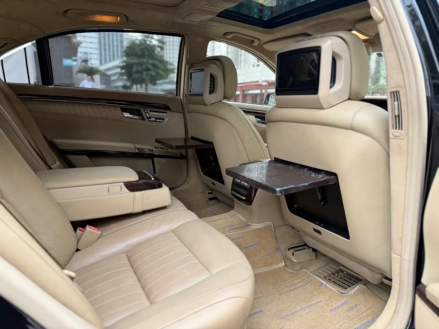 Mercedes-Benz S-Class 2010 S 600 L фото 7