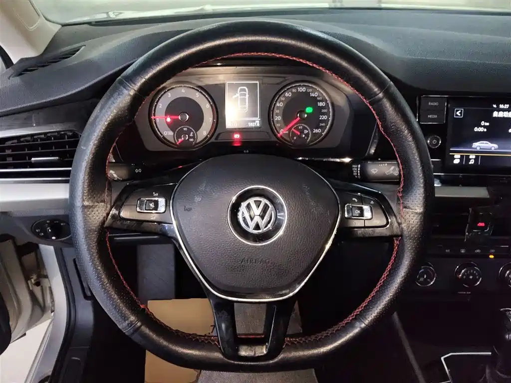 Volkswagen Lavida 2018 280TSI DSG Comfort Edition China V фото 11