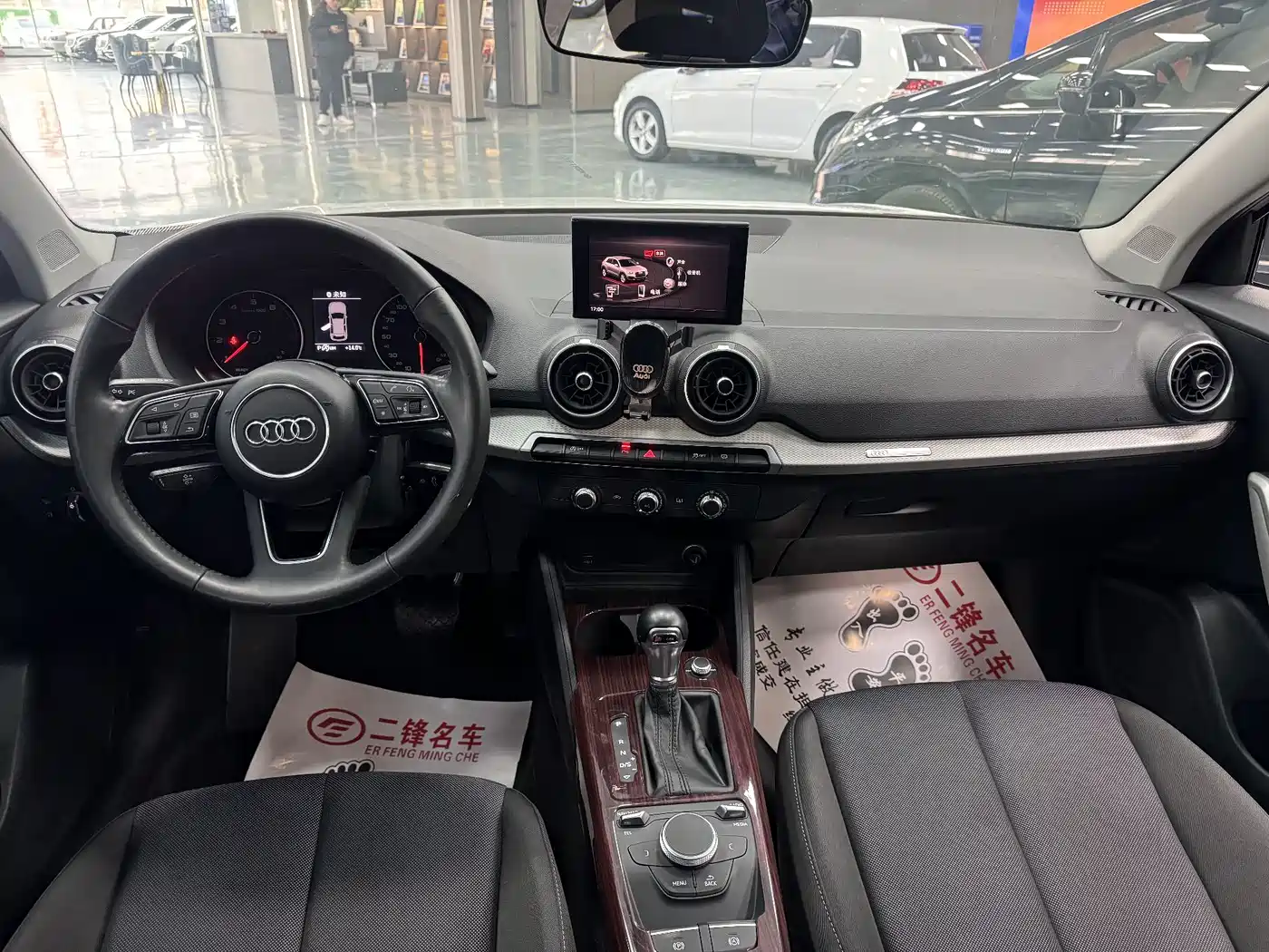 Audi Q2L 2020 35 TFSI Progressive Dynamic Model фото 9