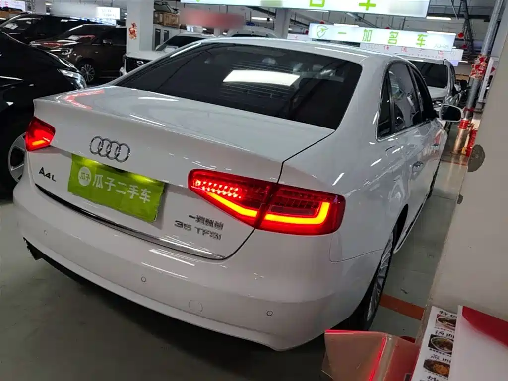 Audi A4L 2016 35 TFSI Collector's Edition Automatic Standard фото 7