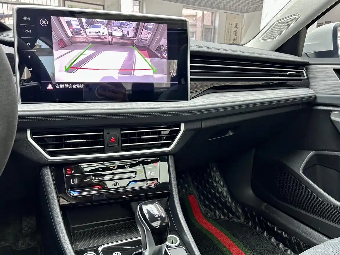 Volkswagen Sagitar 2023 280TSI DSG Excellence Plus Edition фото 15