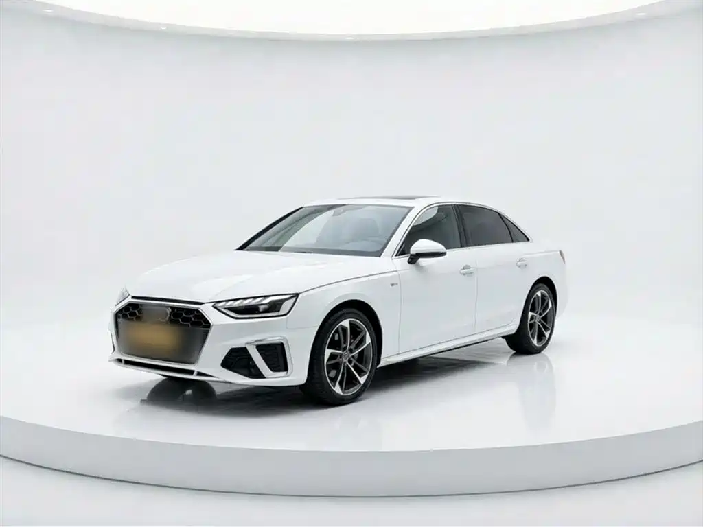 Audi A4L 2022 40 TFSI Fashion Dynamic фото 2