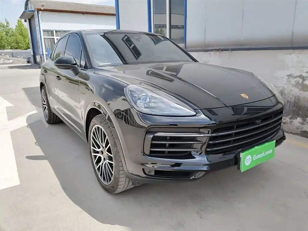 Porsche Cayenne New Energy 2023 Cayenne E-Hybrid 2.0T фото 4