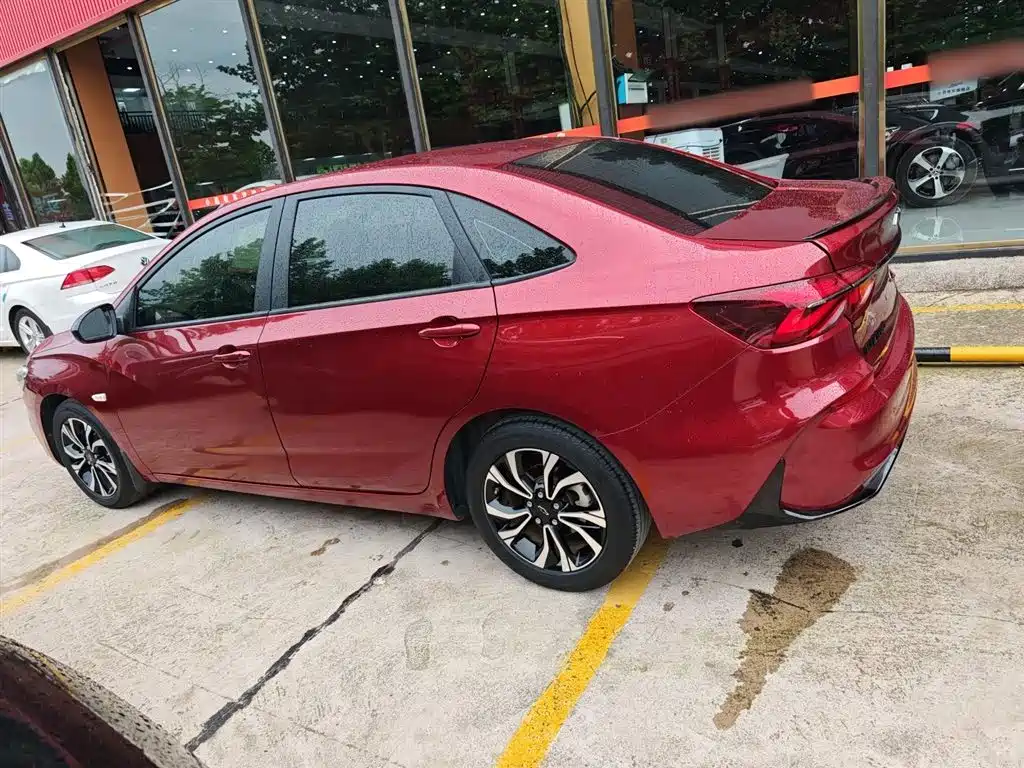 Chevrolet Monza 2020 Mild Hybrid RS 330T Automatic Smooth Edition фото 11