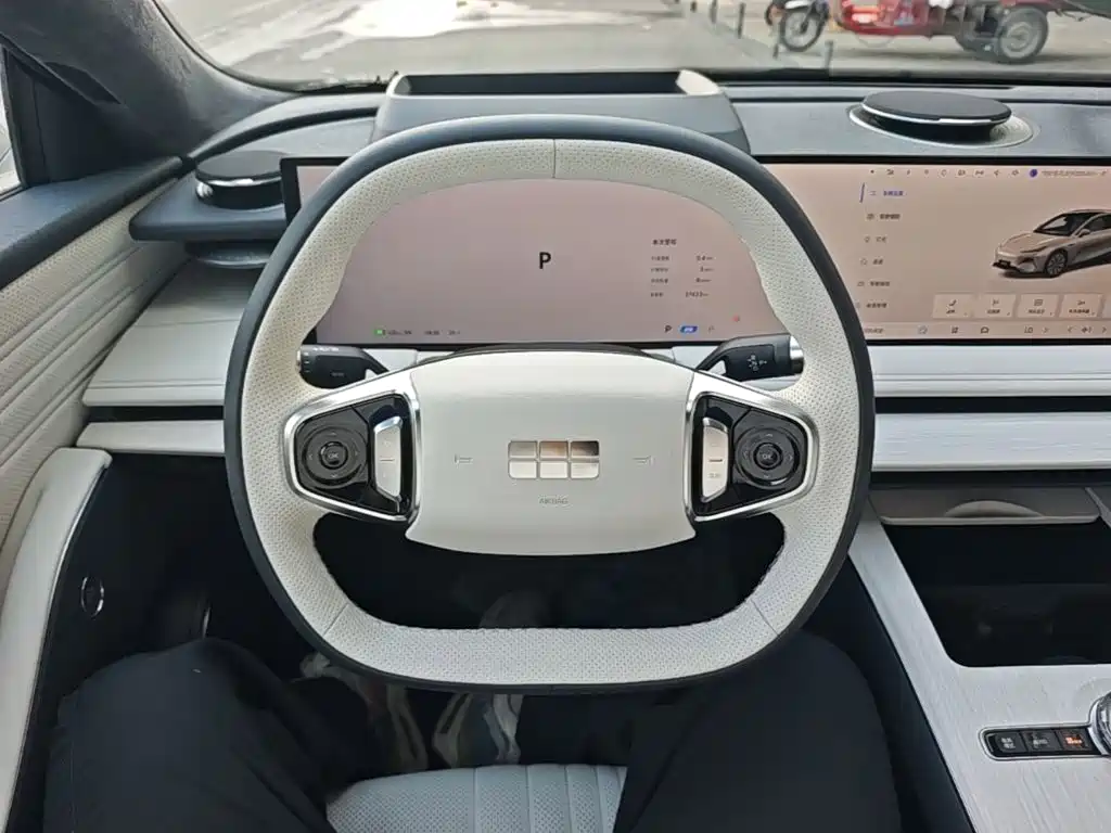 Geely Galaxy Galaxy E8 2024 2024 550km RWD MAX