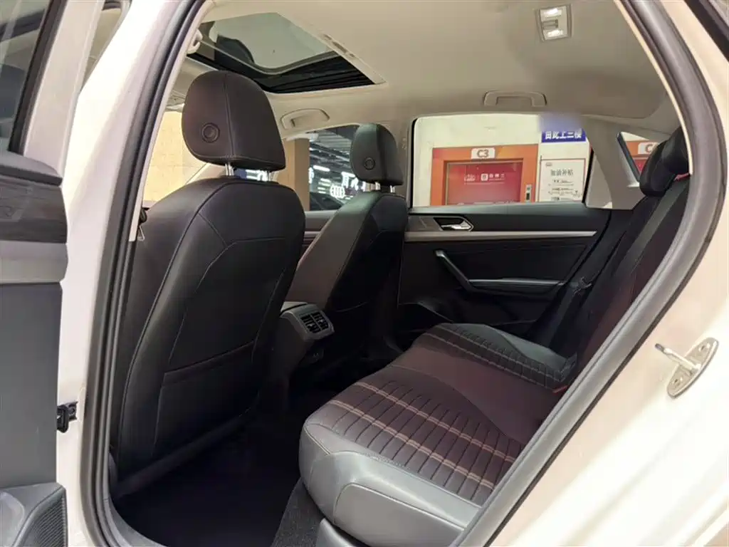 Volkswagen Lavida 2019 280TSI DSG Comfort Edition China VI фото 12