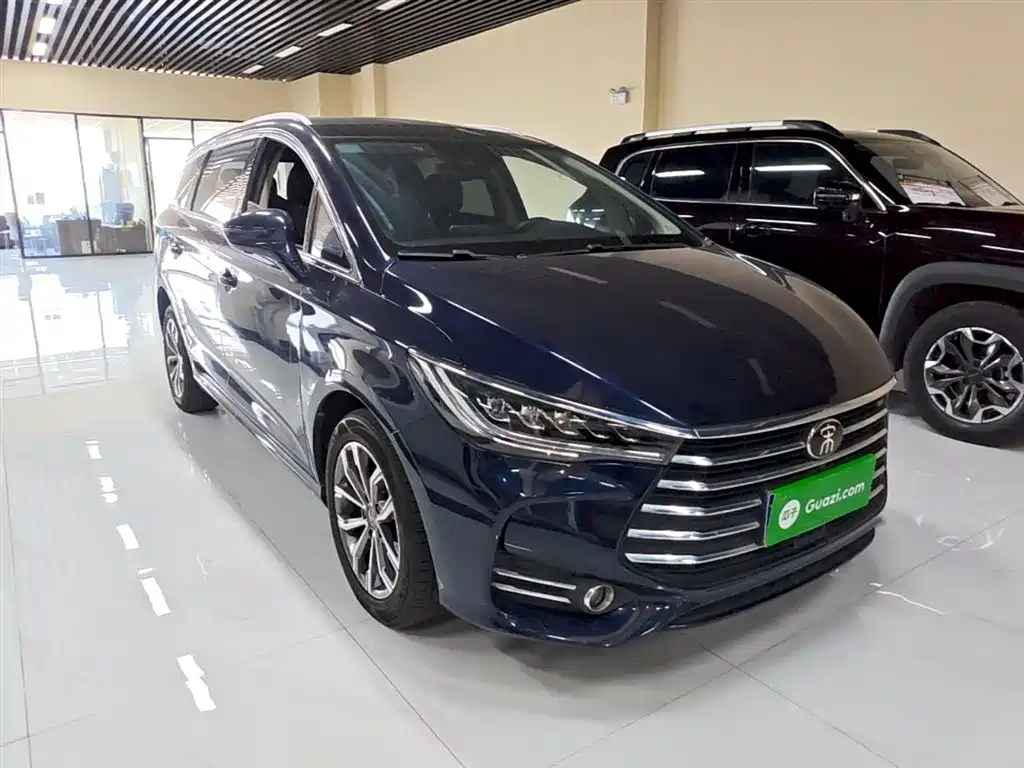 BYD Song MAX 2019 1.5T Auto Smart Connect Premium 6-seater China VI фото 4