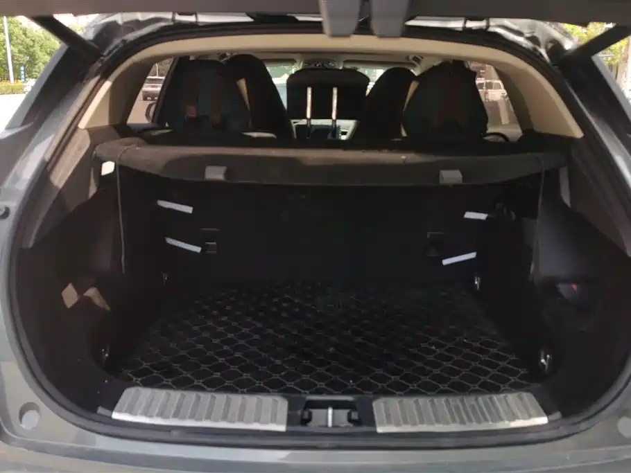Lynk & Co 06 2020 1.5T Halo фото 4