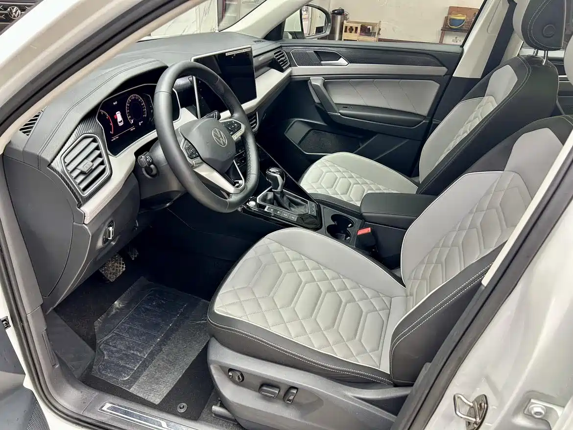 Volkswagen Tayron 2023 280TSI 2WD Luxury Plus Advanced Edition фото 9
