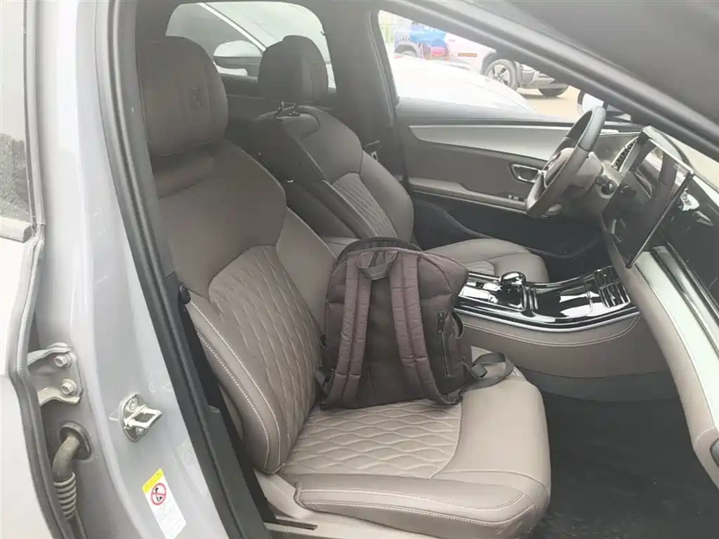 BYD Han 2025 DM-i Smart Driving Edition 125KM LiDAR Flagship фото 25