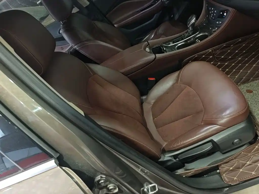 Фото 25 - Buick Envision Plus