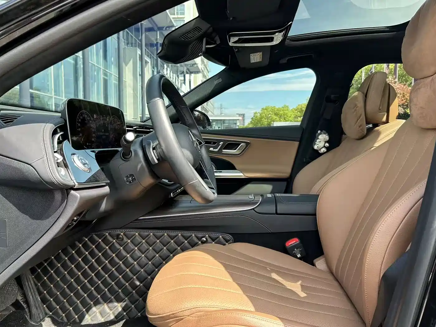 Mercedes-Benz E-Class 2024 Model E 300 L Luxury фото 10