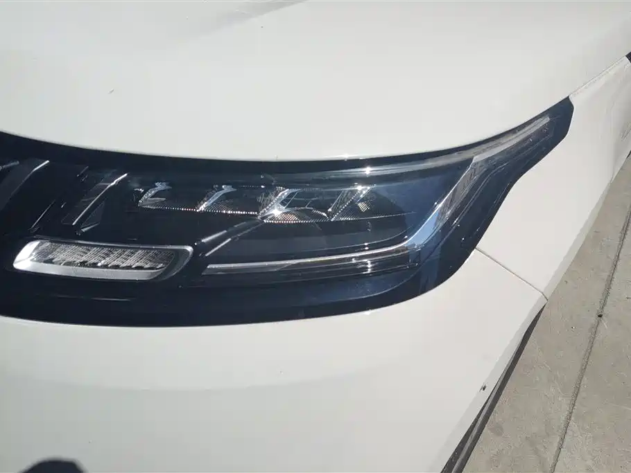 Land Rover Range Rover Velar 2024 S фото 5
