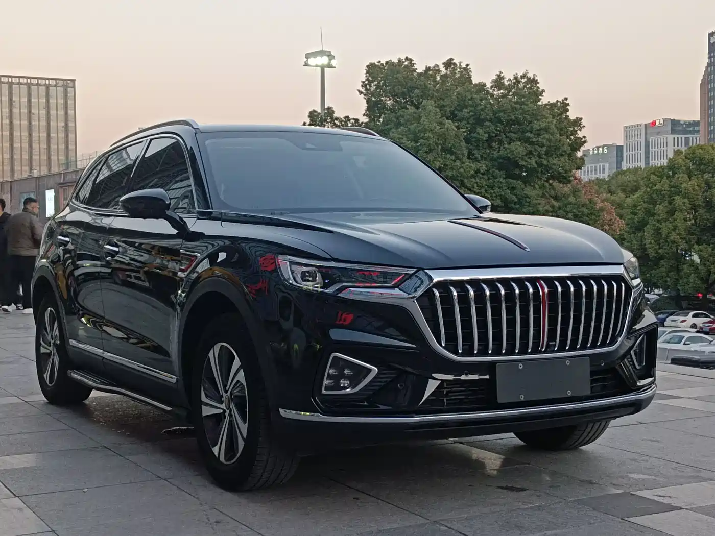 Hongqi HS5 2019 2.0T Smart Connect Enjoy Edition фото 3
