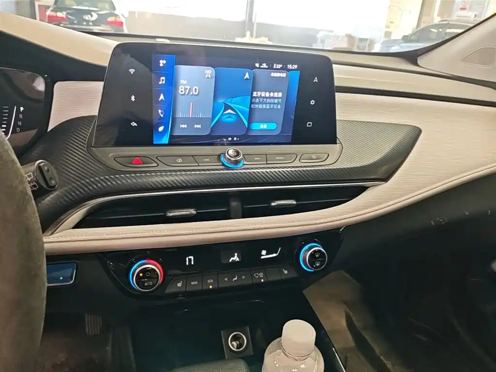 Buick Velite 6 2019 Connected Smart Edition фото 13