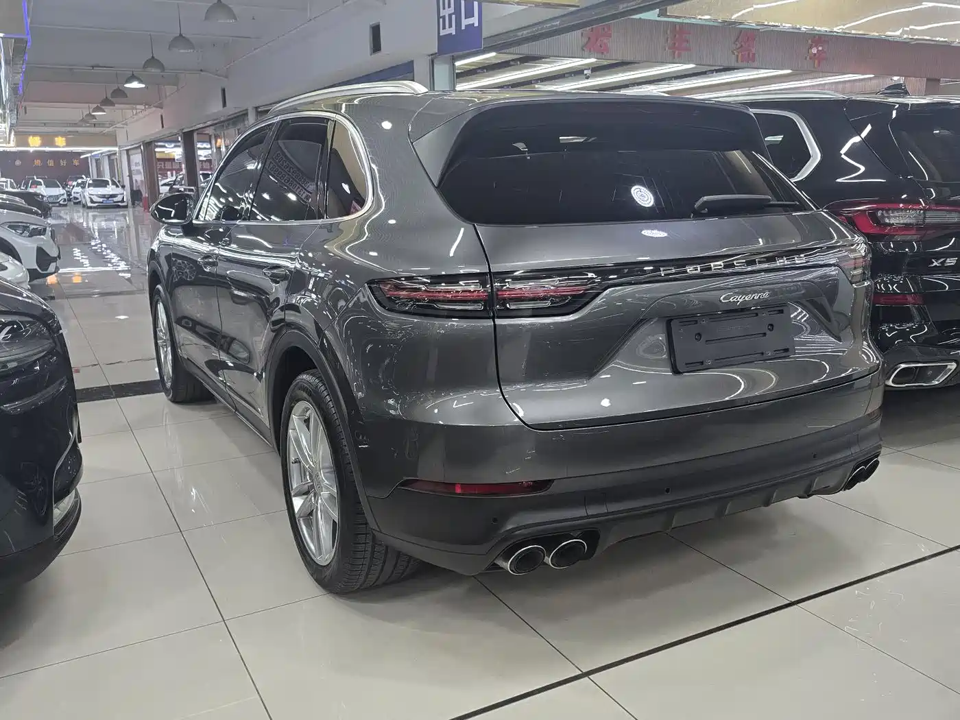 Porsche Cayenne 2022 Cayenne 3.0T Platinum Edition фото 13
