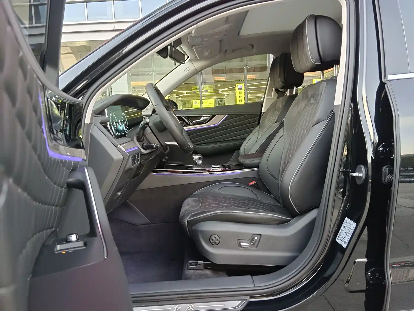 Hongqi HS5 2019 2.0T Smart Connect Enjoy Edition фото 9