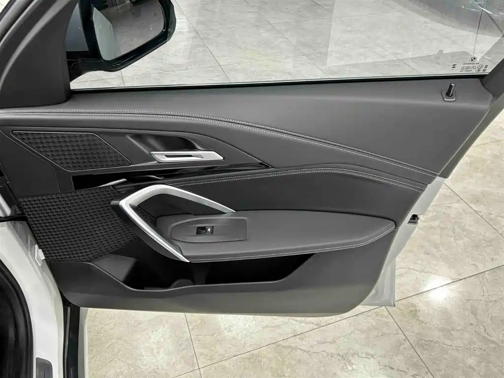 BMW X1 2023 sDrive20Li X Design Package фото 12