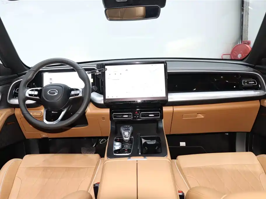 GAC Trumpchi Trumpchi GS8 2025 Pilot Series 2.0TGDI 2WD Luxury Edition 5-seater фото 12