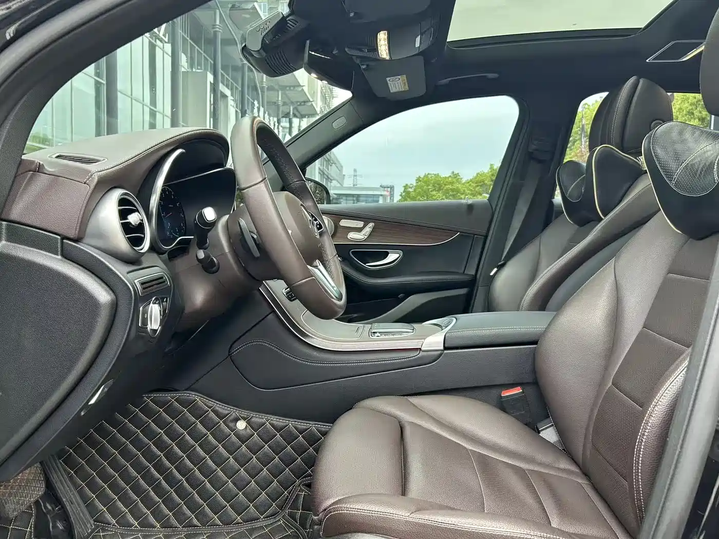 Mercedes-Benz GLC 2021 GLC 300 L 4MATIC Sporty фото 10