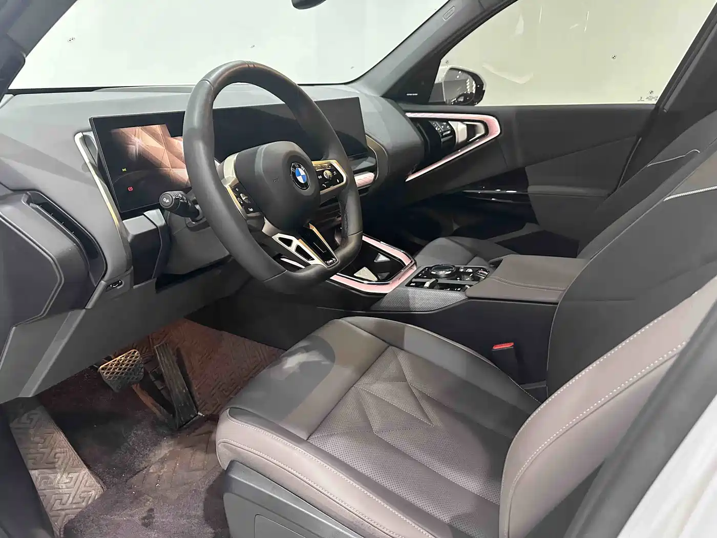 BMW X3 2026 2025 xDrive30L Leading Model M Sport Black Package