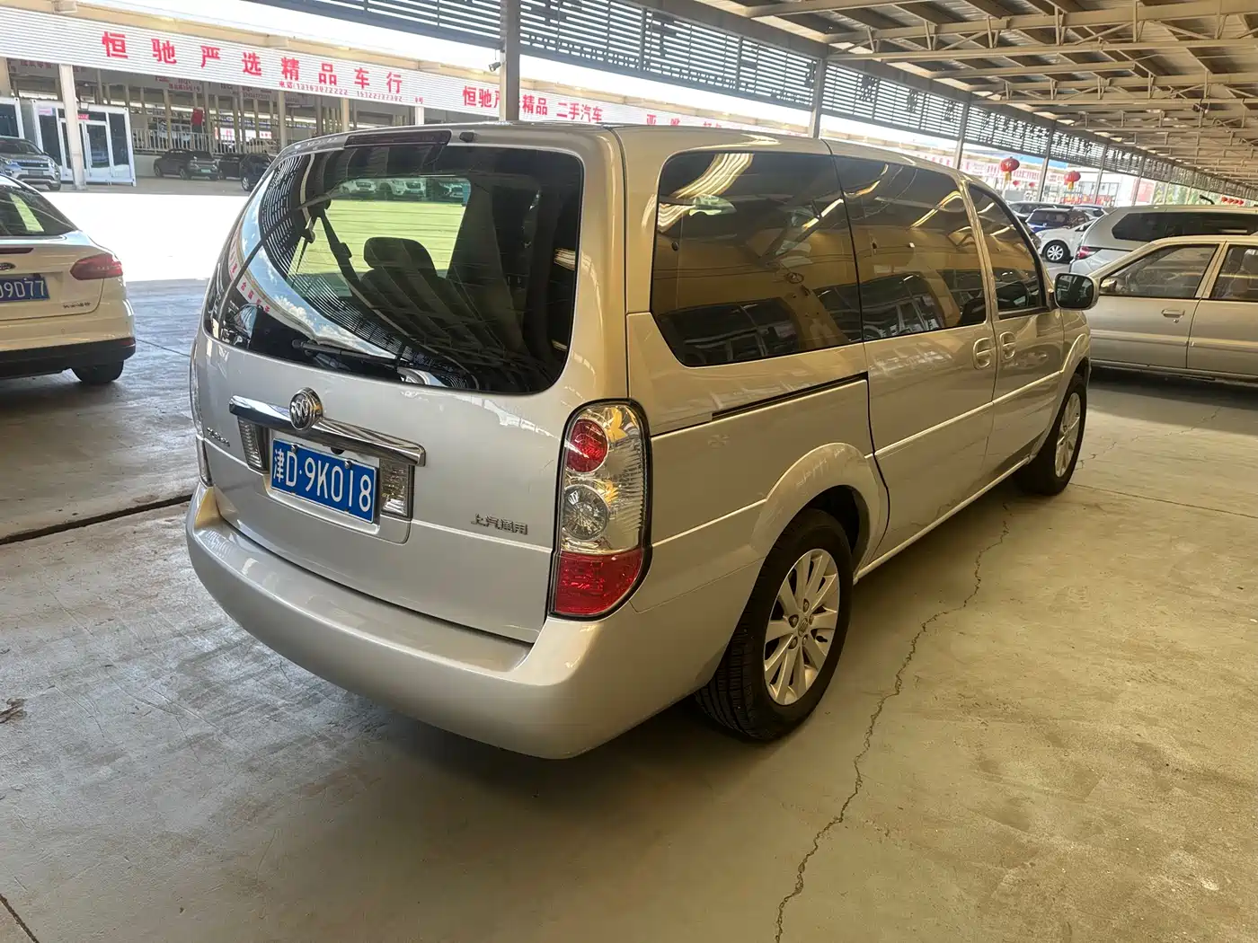 Buick GL8 2014 2.4L Classic Edition фото 7