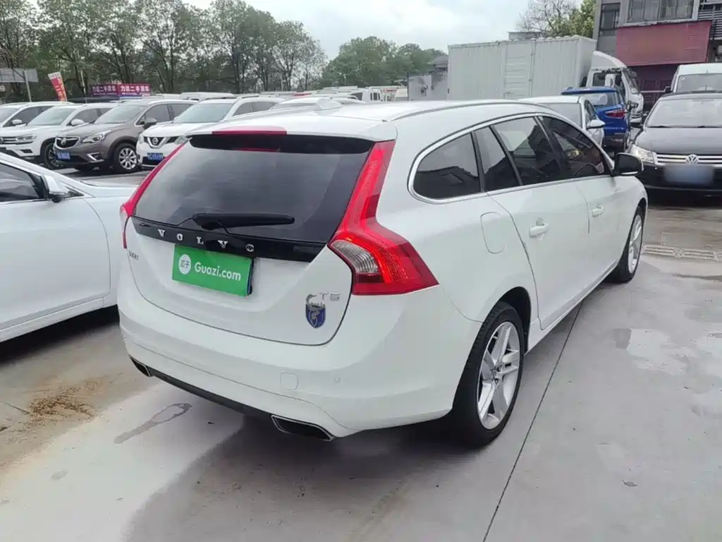 Volvo V60 2015 2015 T5 Inscription