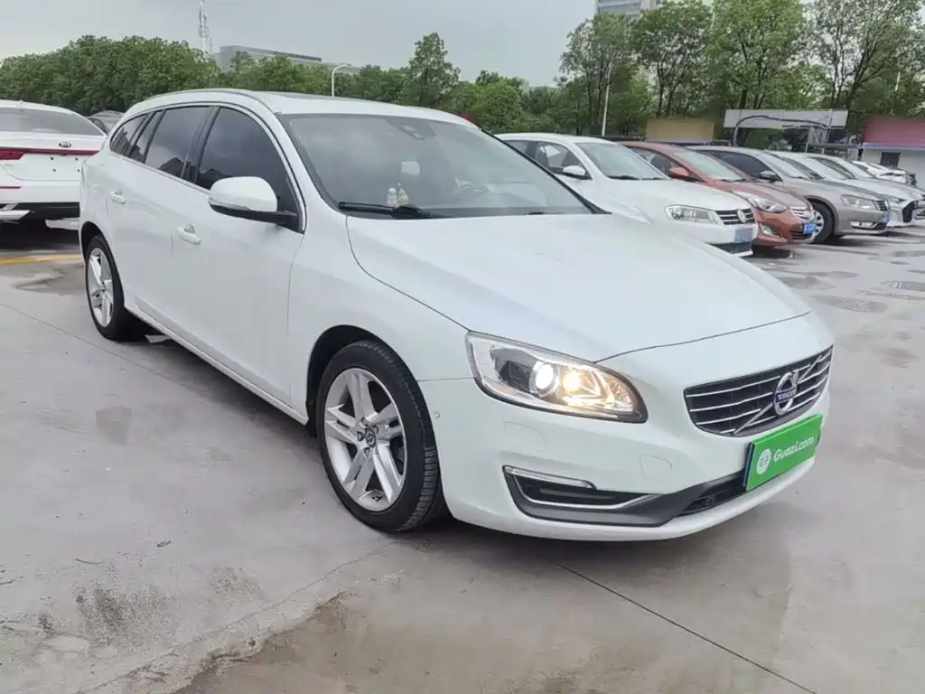 Volvo V60 2015 2015 T5 Inscription