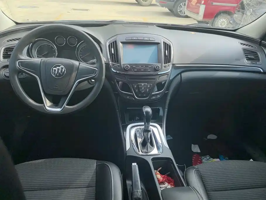 Buick Regal 2015 1.6T Leading Tech Edition фото 12