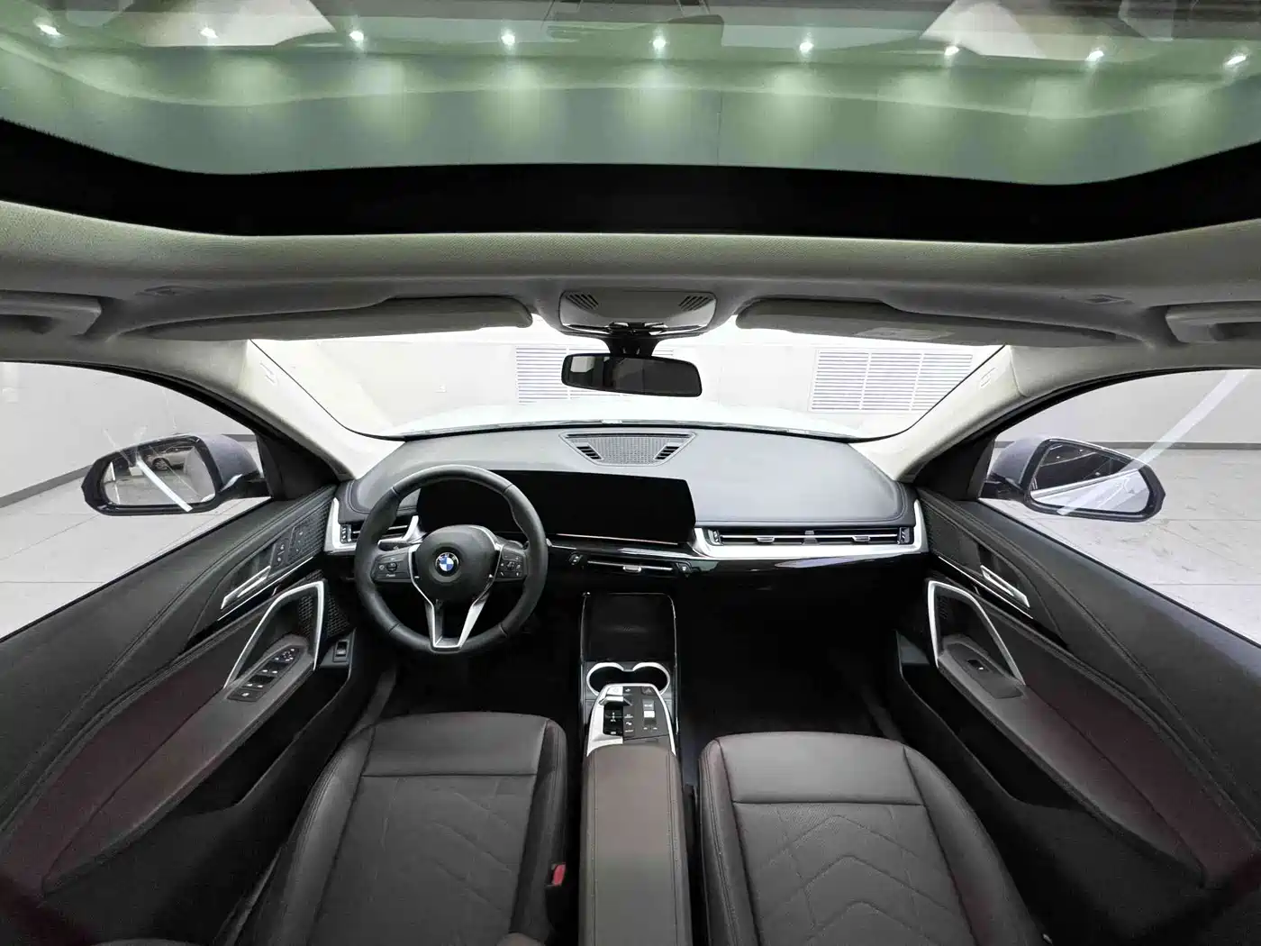 BMW X1 2023 sDrive20Li X Design Package фото 12