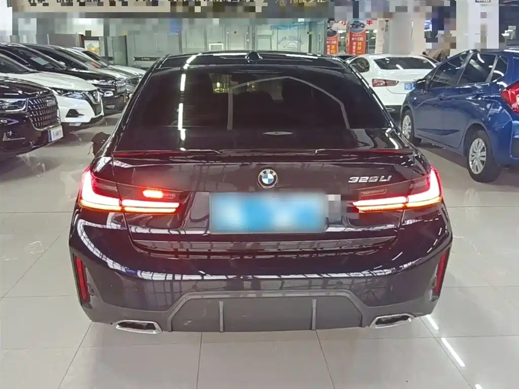 BMW 3 Series 2024 325Li M Sport Package фото 6