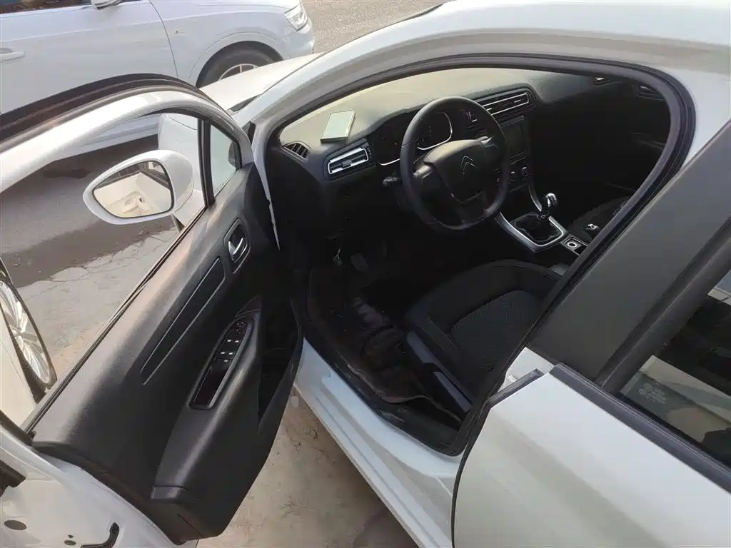Citroën C4 C-Quatre 2016 2016 1.6L Manual Comfort