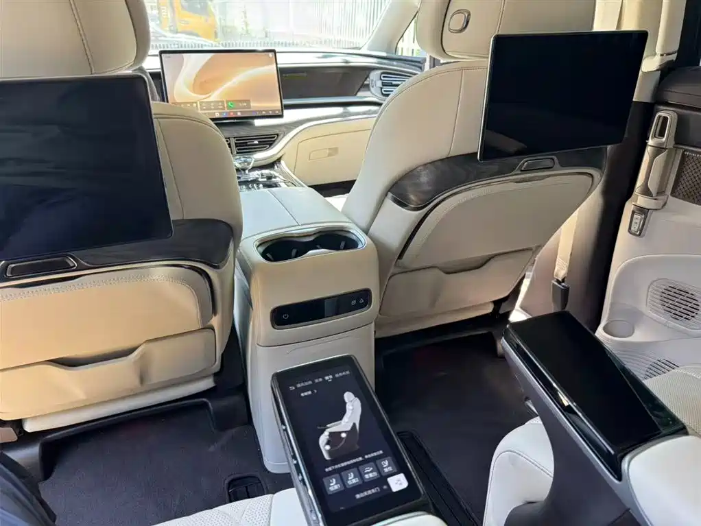 Denza D9 2025 DM-i Smart Drive Edition 1020 AWD Prestige фото 17