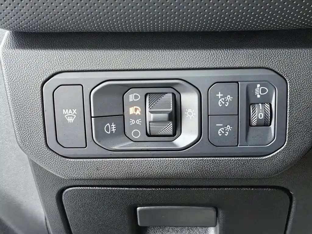 Ford Mondeo 2025 2025 2.0T EcoBoost Luxury