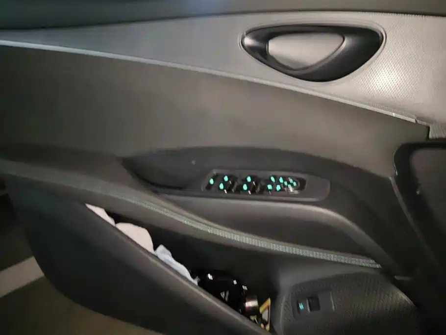 BYD Seal 06 New Energy 2025 DM-i Smart Drive 80KM Luxury фото 7