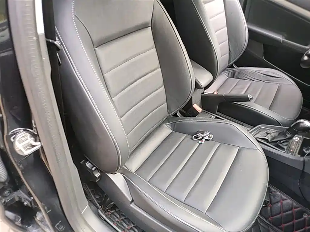 Volkswagen Lavida 2017 230TSI DSG Comfort Edition фото 25