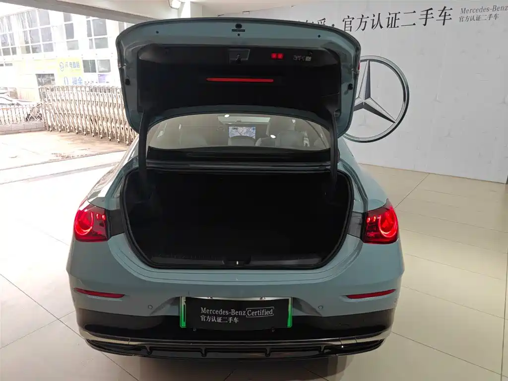Mercedes-Benz CLA New Energy 2025 300L Dynamic Version фото 14