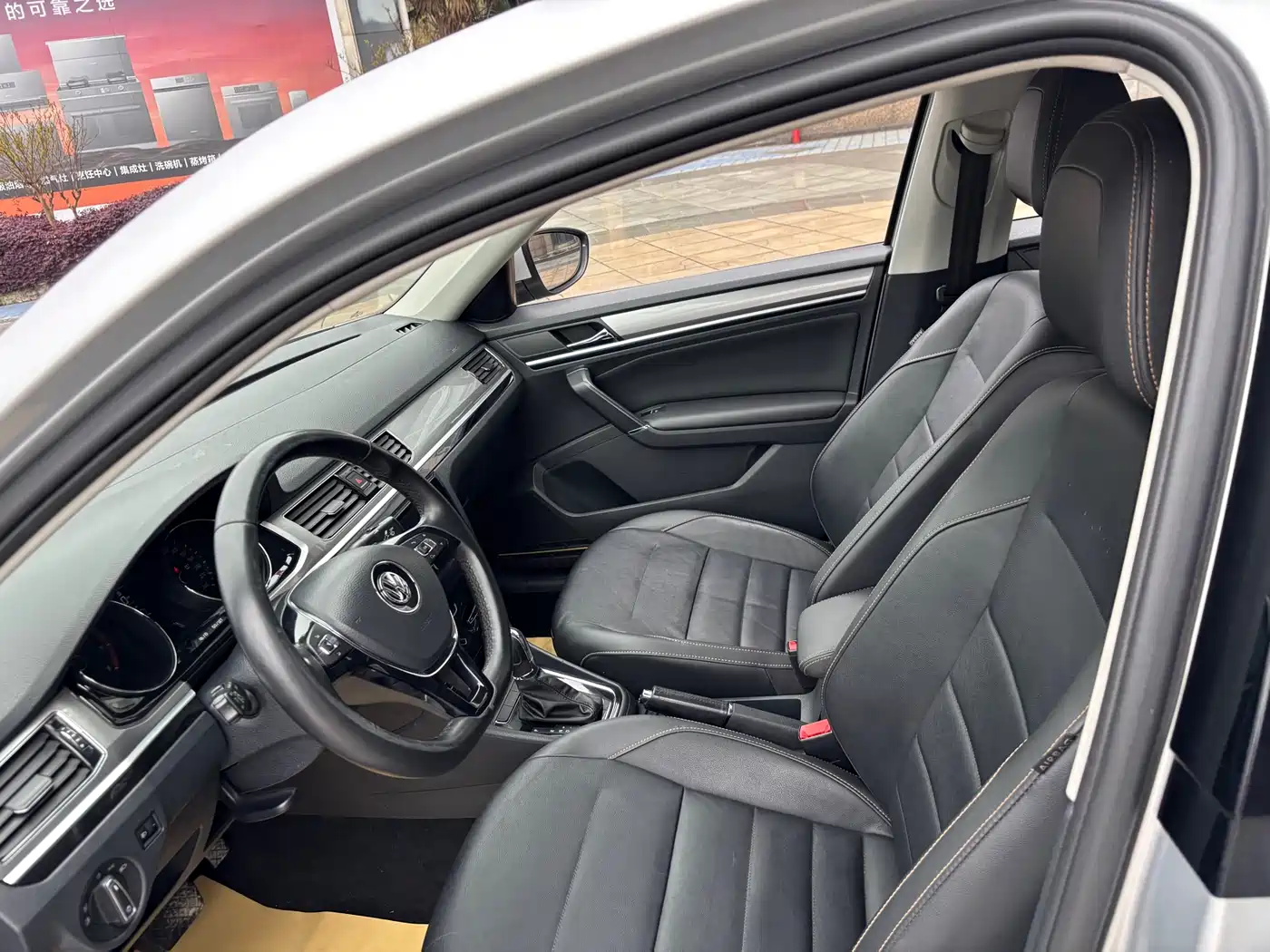 Volkswagen Bora 2018 1.5L Automatic Comfort фото 13