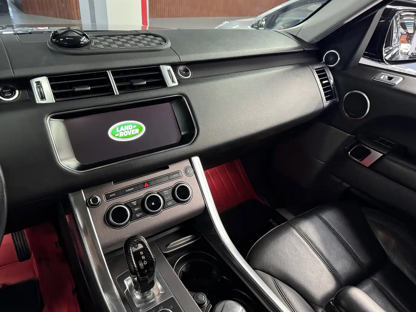 Land Rover Range Rover Sport 2017 3.0 SC V6 HSE фото 9
